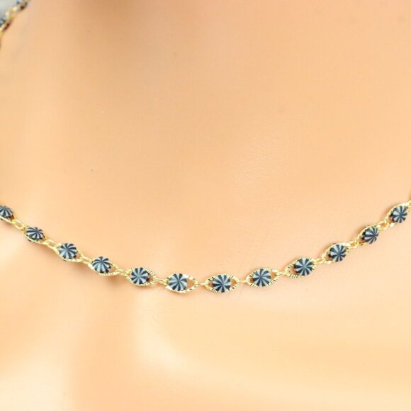 "Minimalist Necklace – Timeless, Elegant Jewelry for Her, MAR091270 - Picture 7 of 10